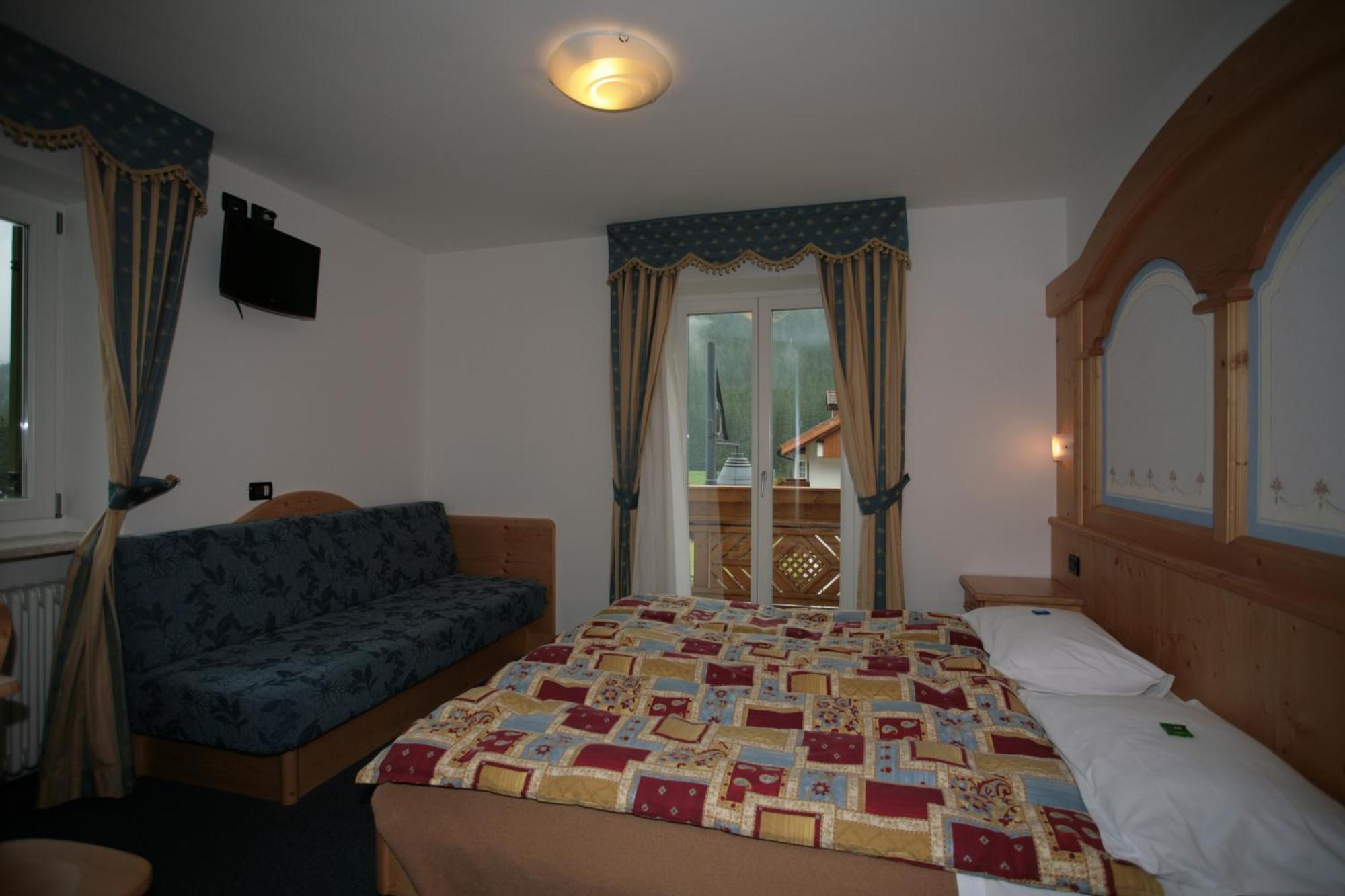 Garni Eden Hotel Canazei Bilik gambar